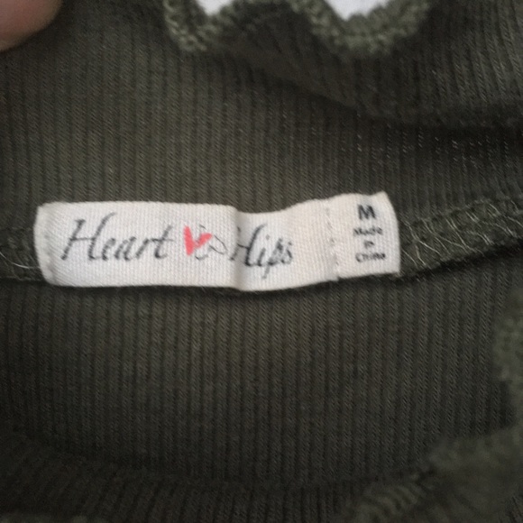 Lettuce Edge High Neck Sleeveless Tank Top Moss M - Picture 3 of 6